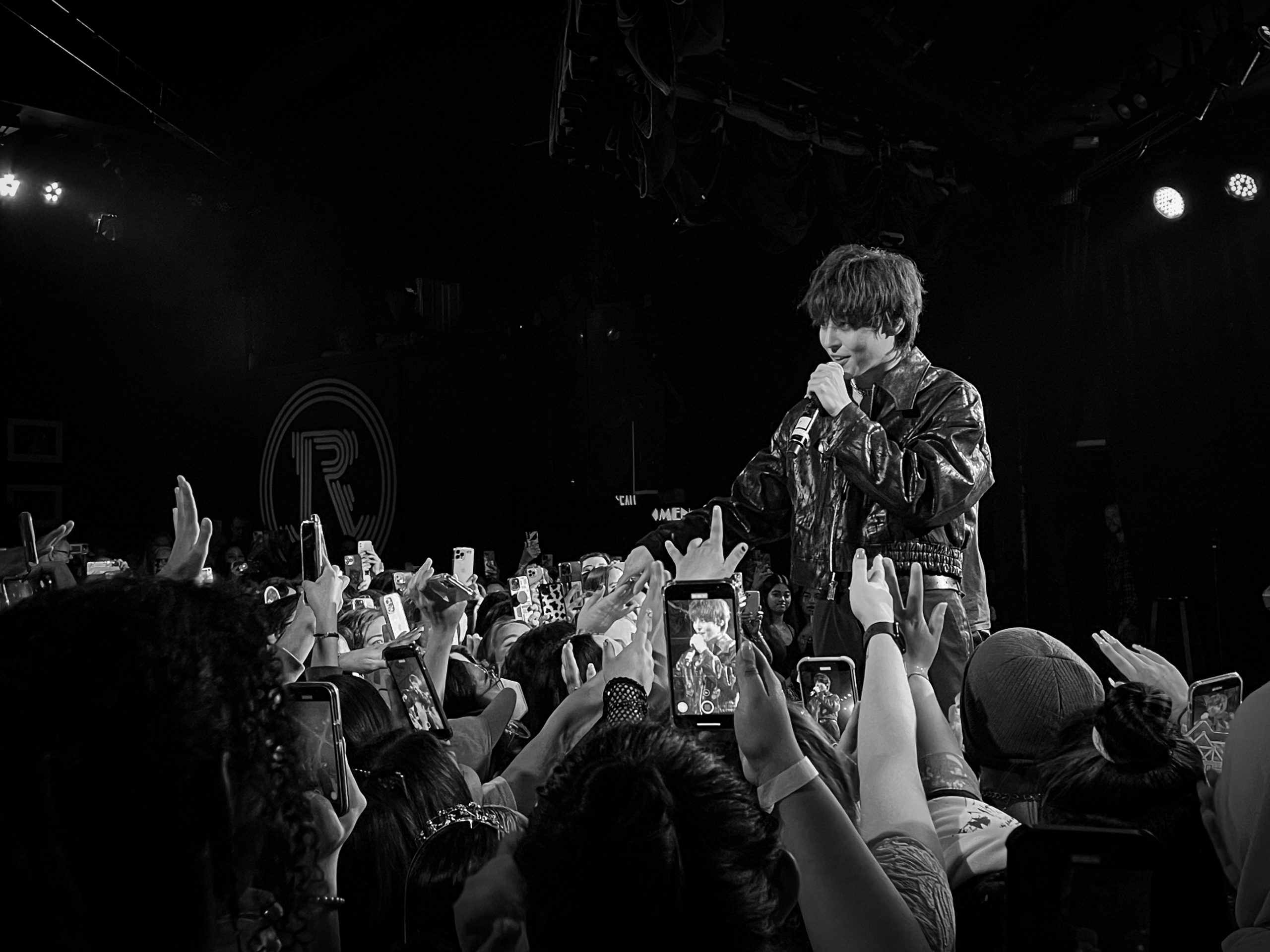 Crowd photo of Woosung live from The Roxy