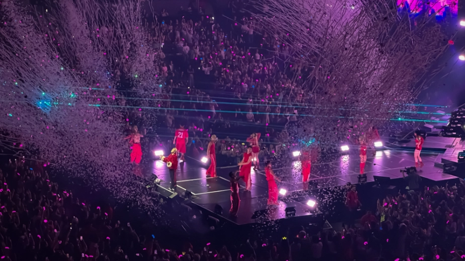 G-Dragon and his dancers took to the center stage at Crypto Arena to bring the party straight to FAM.