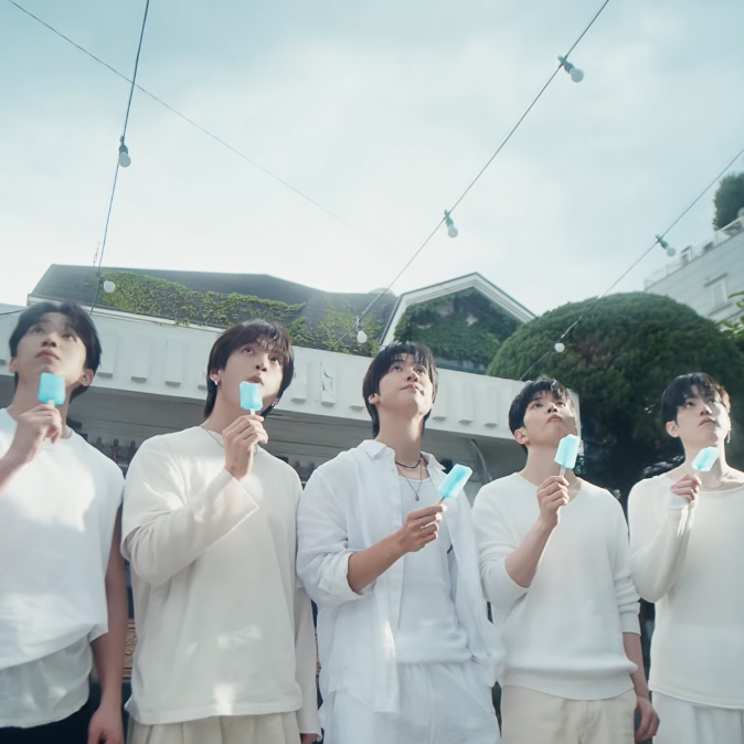 Still from N.Flying's music video for "In Between Seasons."